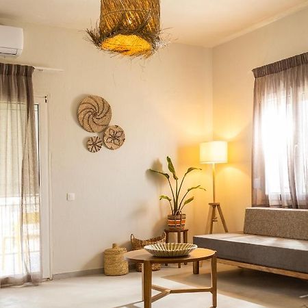 Dohos Skiathos Suites Ksanemos Екстериор снимка