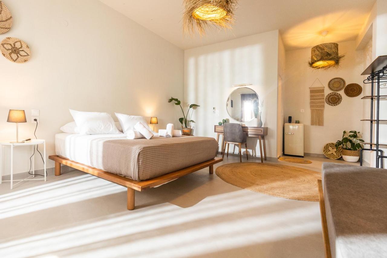 Dohos Skiathos Suites Ksanemos Екстериор снимка