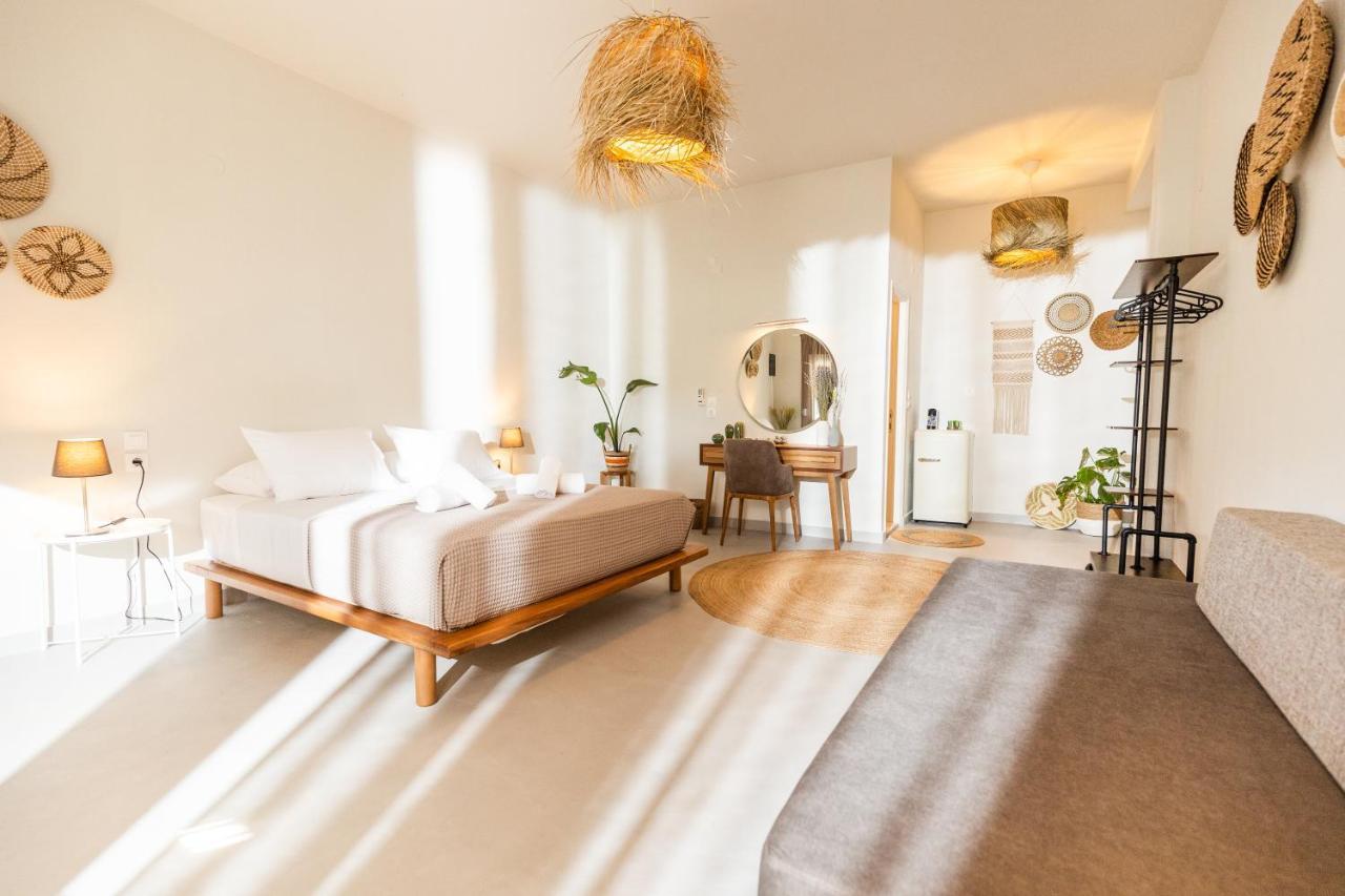 Dohos Skiathos Suites Ksanemos Екстериор снимка