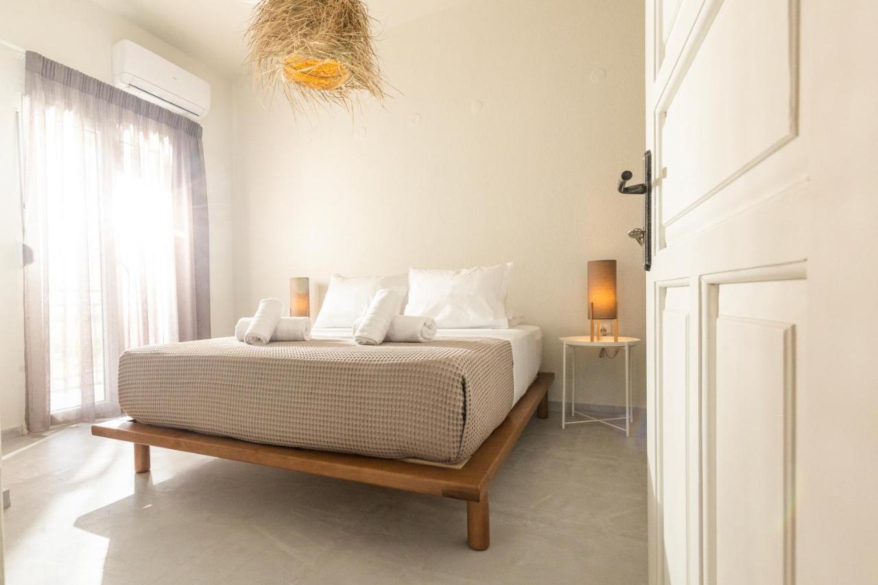 Dohos Skiathos Suites Ksanemos Екстериор снимка