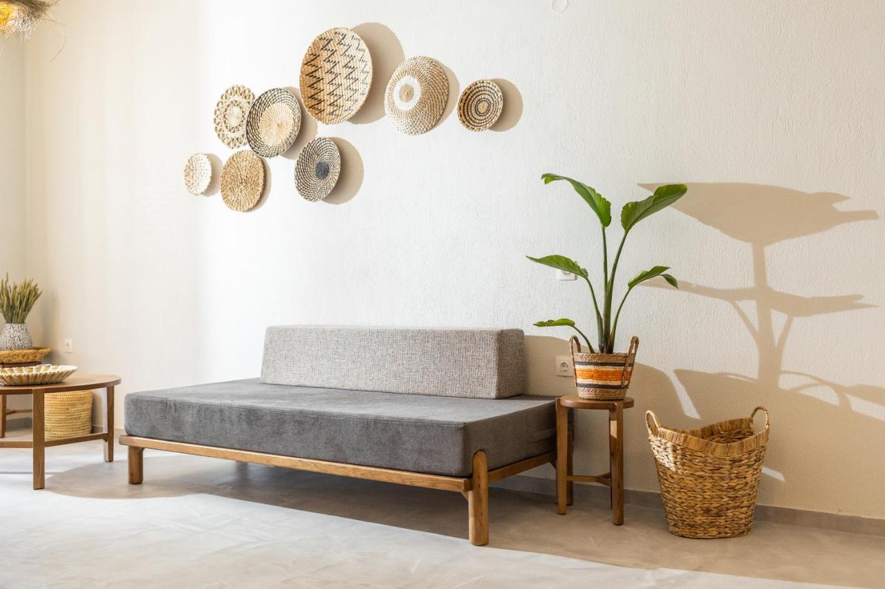 Dohos Skiathos Suites Ksanemos Екстериор снимка