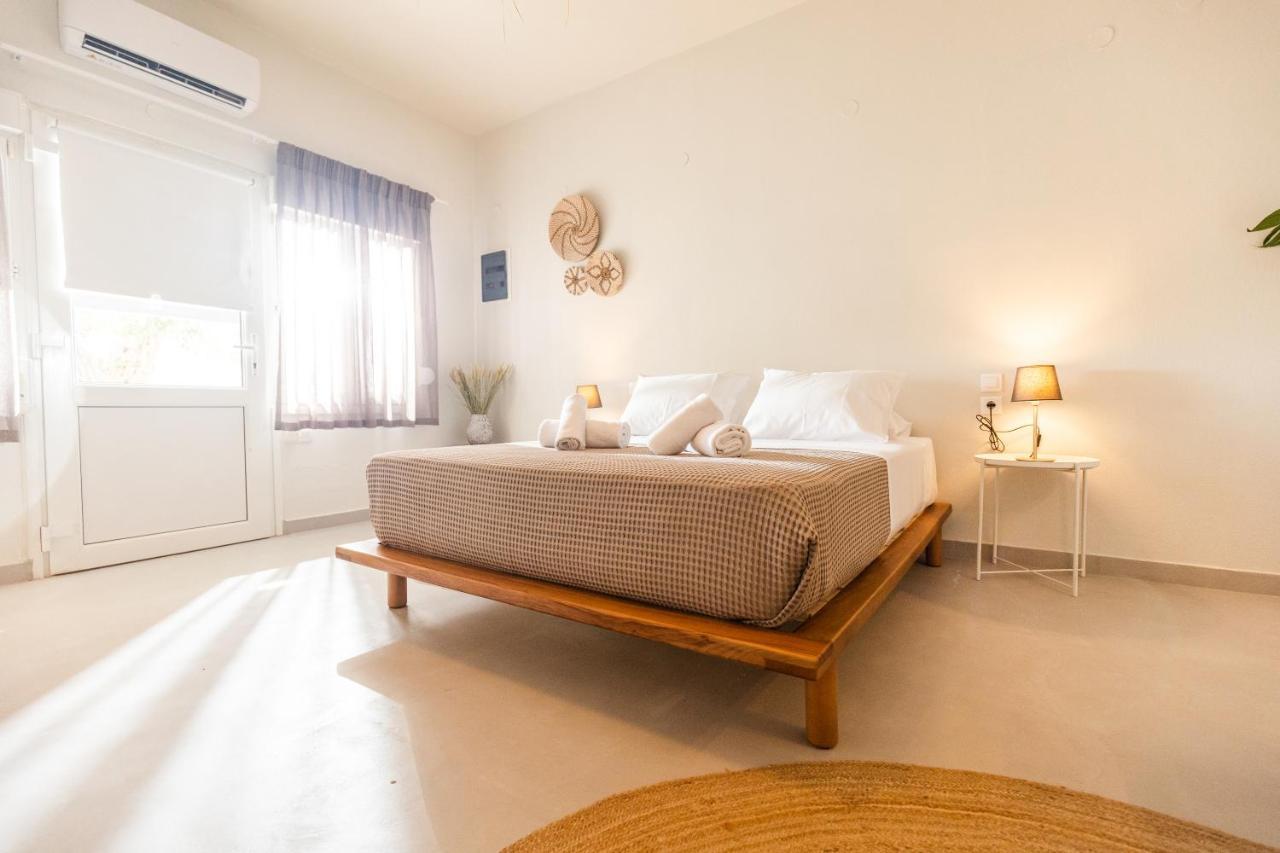 Dohos Skiathos Suites Ksanemos Екстериор снимка
