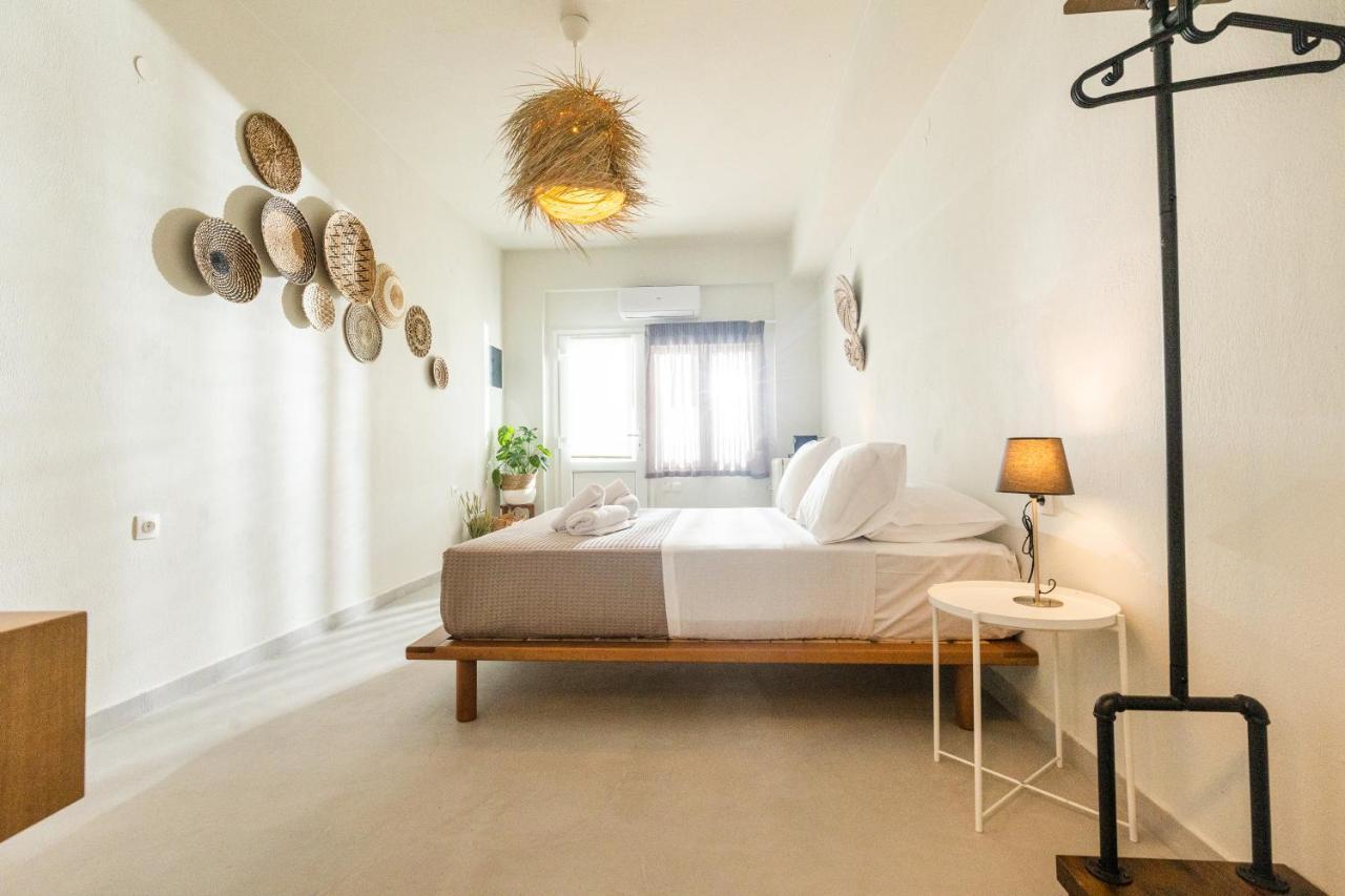 Dohos Skiathos Suites Ksanemos Екстериор снимка