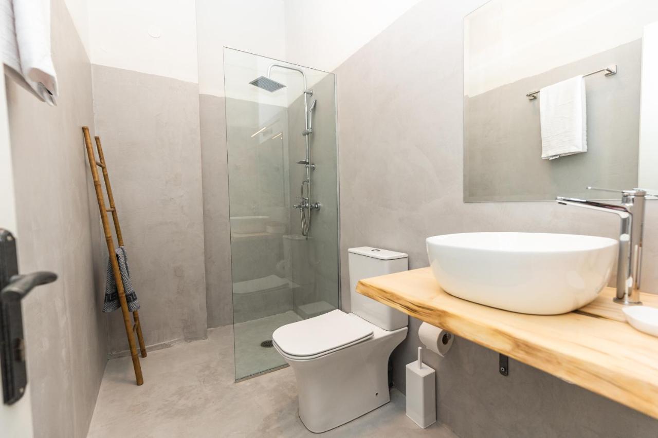 Dohos Skiathos Suites Ksanemos Екстериор снимка
