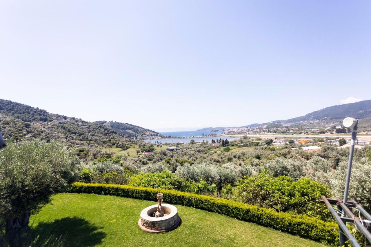 Dohos Skiathos Suites Ksanemos Екстериор снимка