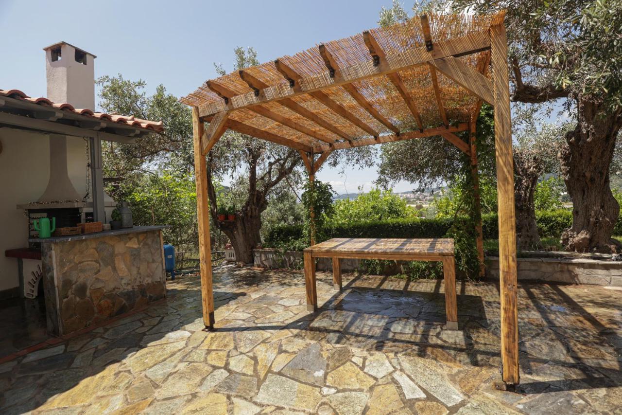 Dohos Skiathos Suites Ksanemos Екстериор снимка